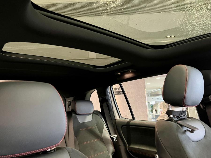 EQB250 AMG - Image 6